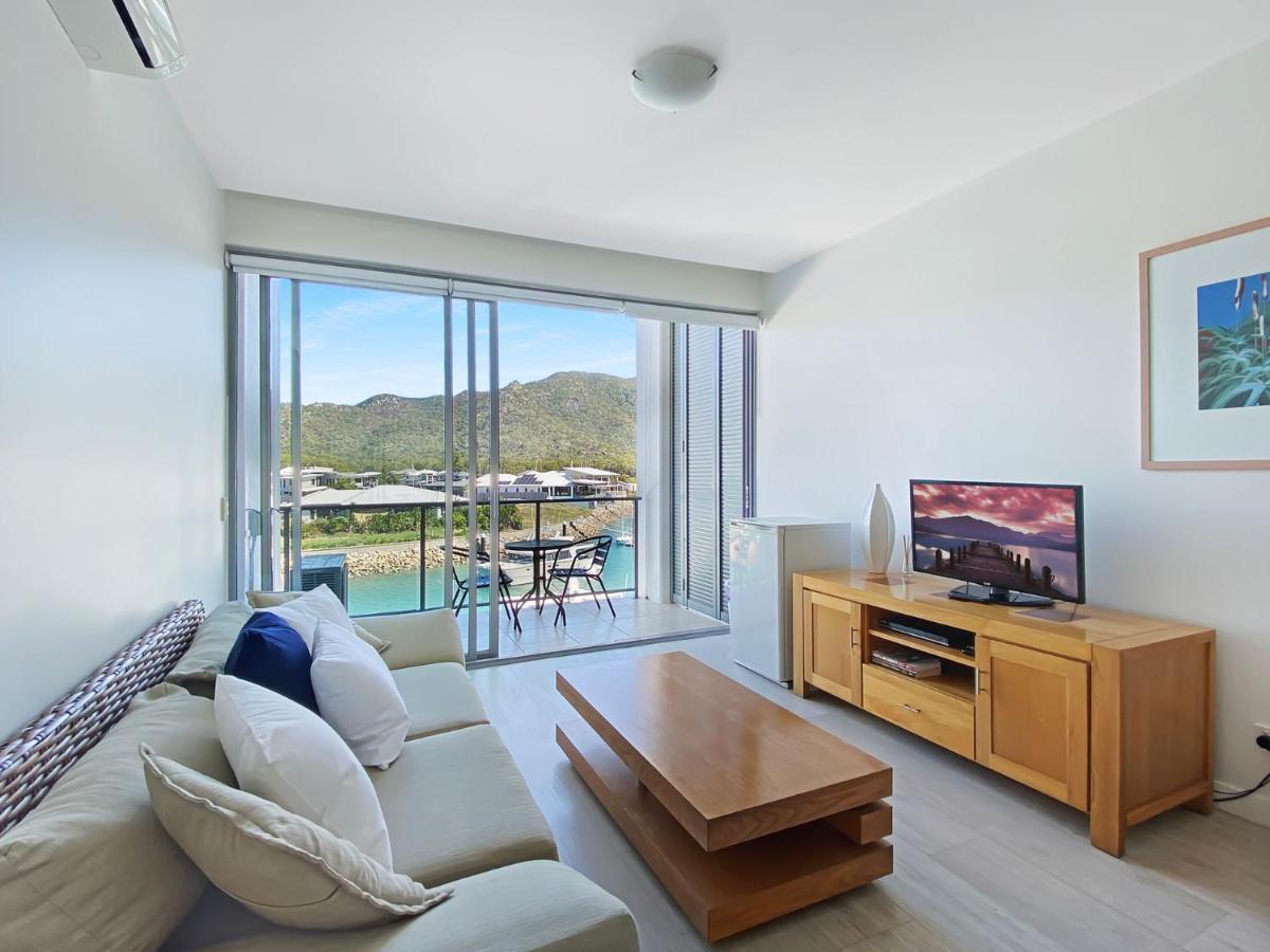 Blue On Blue Studio Room 1322 Nelly Bay Exterior foto